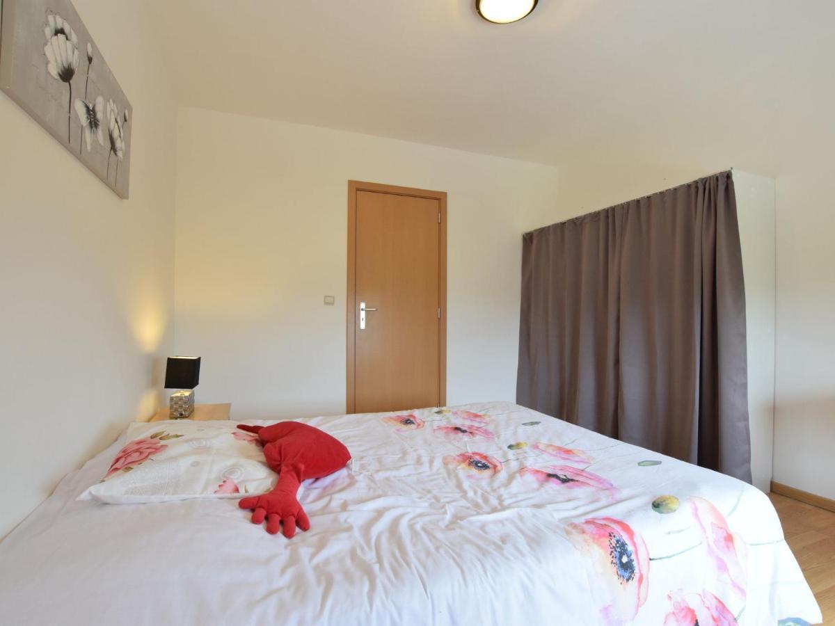 Cozy Apartment In Paliseul With Garden Carlsbourg Εξωτερικό φωτογραφία